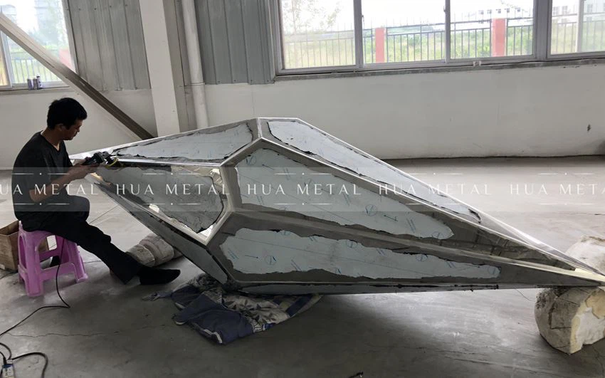 mirror-polished stainless steel sculpture fabrication
