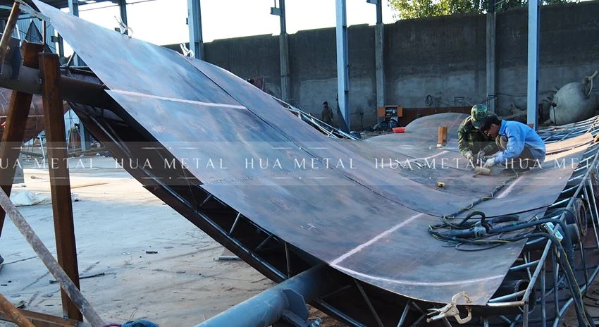 Welding of the stainless steel panel