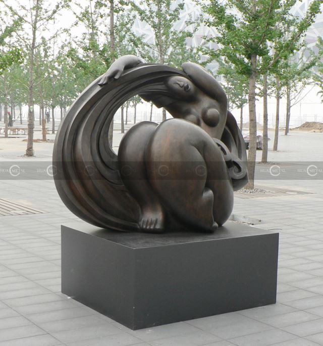 Pronksi skulptuur sepistamine